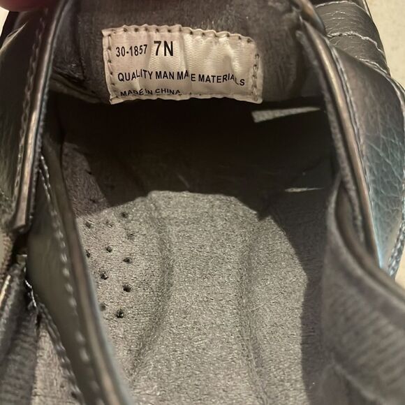 Comfort shoes with strap SZ 7 - Picture 9 of 9